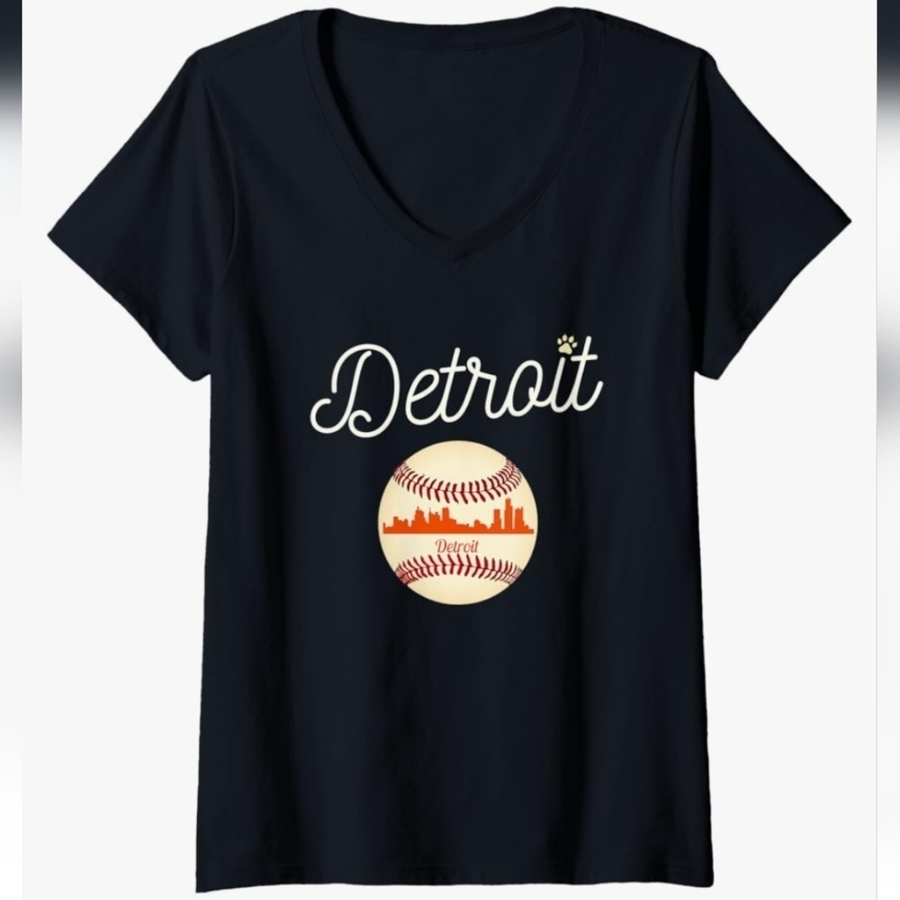 Detroit Baseball Graphic V-Neck T-Shirt NWT